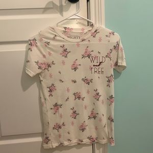 “Wild and Free” Floral T-Shirt Juniors